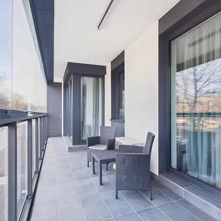 Skyline With Balcony & Ac By Solarento Warsaw